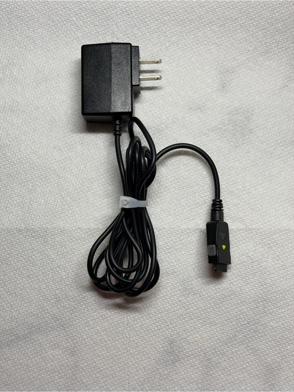 LG TA-22GT2 OEM Travel Wall Charger 5.2V 800mA Vintage Flip Phone Charger